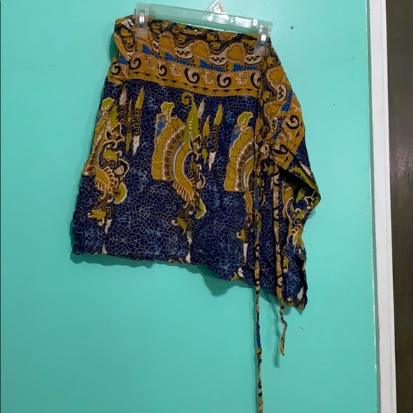 Is a set - Picture 1 of 2